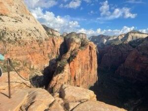 Angels Landing Cliff