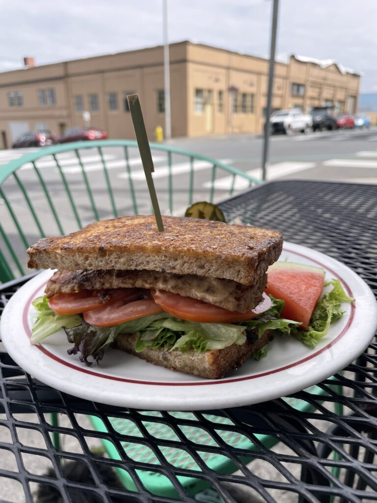 Food on Oregon coast road trip